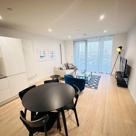 Spacious Modern 1 Bed Apartment. Londen Buitenkant foto